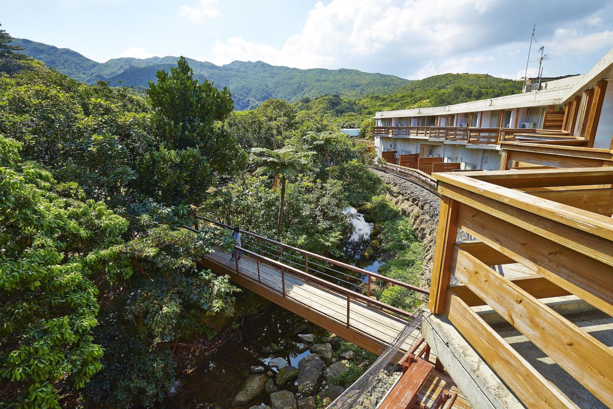 Iriomotejima-Jungle Hotel Painumaya Takana Exteriör bild
